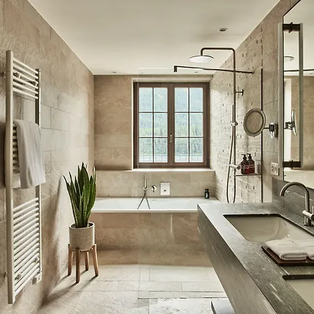 Hotel Grace La Margna 5*