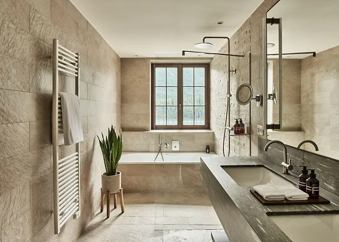 Hotel Grace La Margna 5*